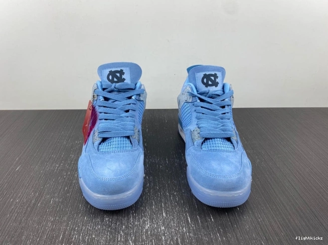 HO12MNJDLS247 Retro Jordan (PE) 4 UNC 0823